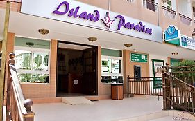 Island Paradise Inn
